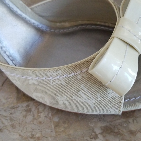 Authentic Louis Vuitton Cream Monogram Heels - Picture 3 of 7